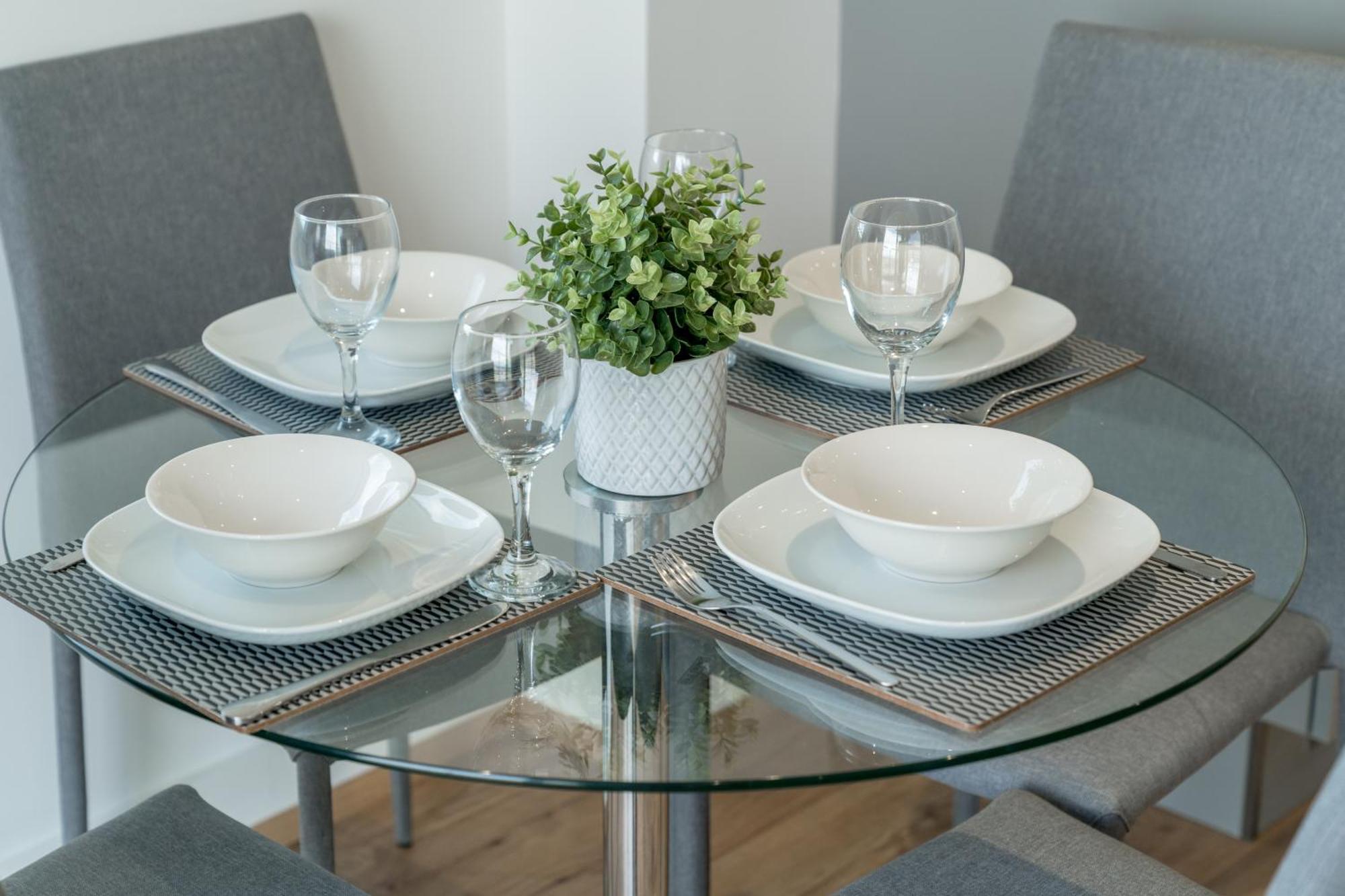 Skyvillion - London River Thames Top Floor Apartments By Woolwich Ferry, Mins To London Excel, O2 Arena , London City Airport With Parking Екстер'єр фото
